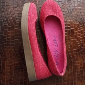 Guppy Love by Blowfish size 8M